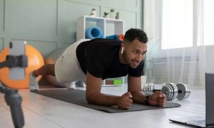 Tren Olahraga Ringan Dan Fitness Di Rumah