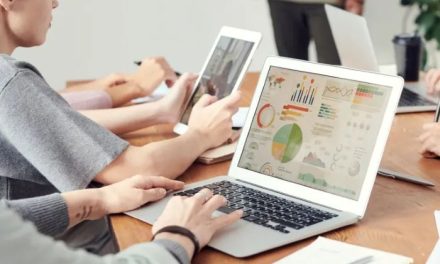 Tren Kehidupan Modern Yang Semakin Berkembang Di Era Digital