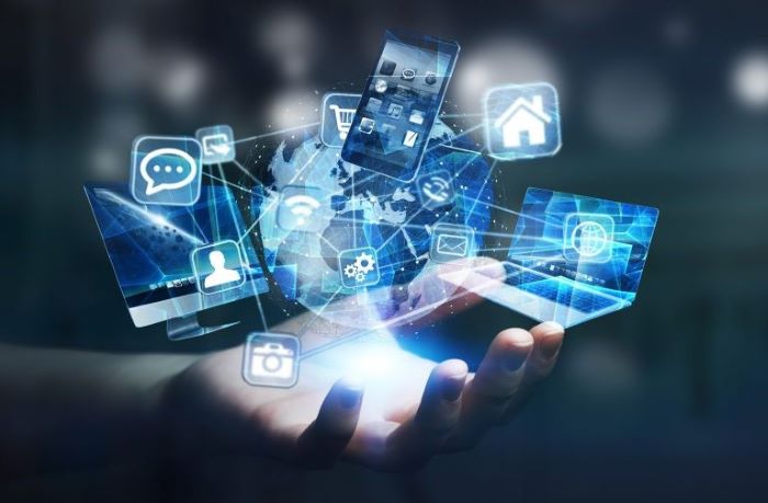 Perkembangan Teknologi Digital Dalam Dunia Kerja Dan Bisnis